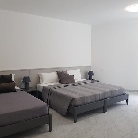Hotel Lorena Toscolano Maderno Exteriér fotografie