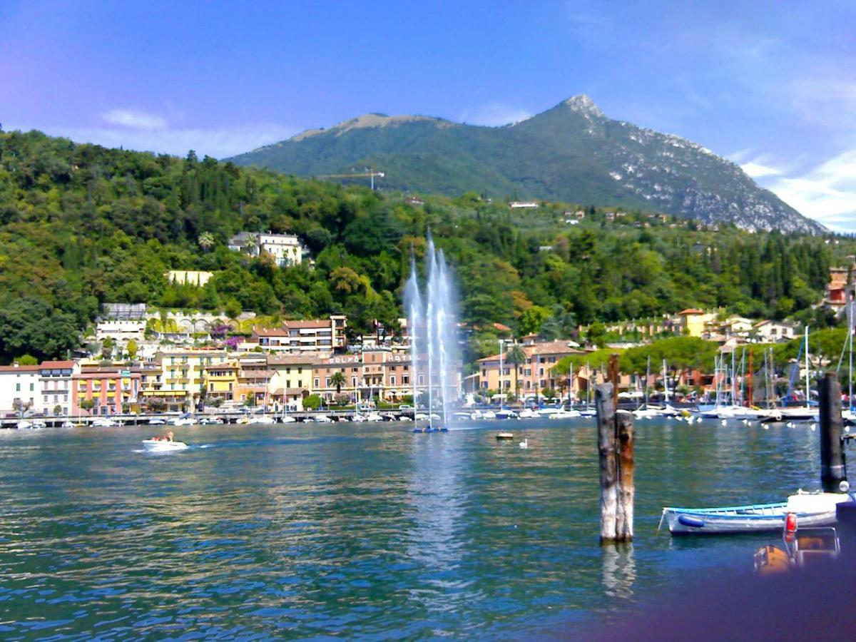 Hotel Lorena Toscolano Maderno Exteriér fotografie
