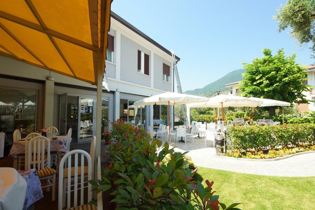 Hotel Lorena Toscolano Maderno Exteriér fotografie